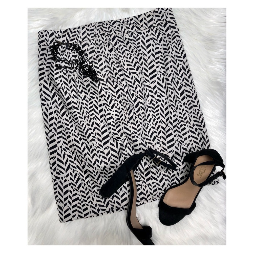 Ann Taylor LOFT Black White Pencil Skirt NWT - Picture 5 of 5